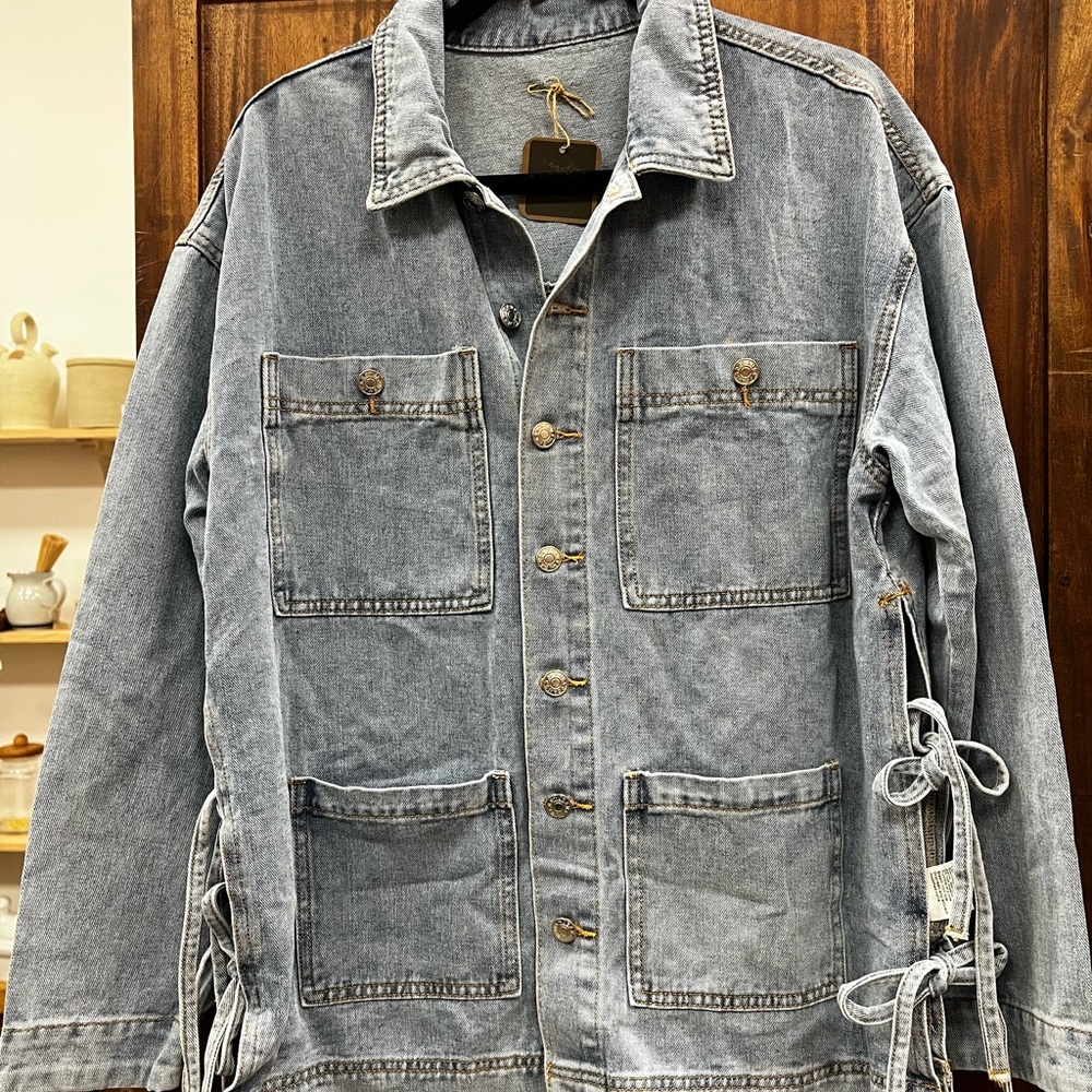Women’s Denim Jacket with side ties SZ Large